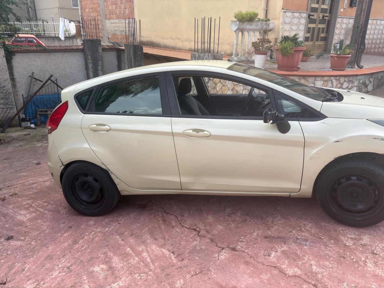 Ford Fiesta Fiesta+ 1.2 60CV 5 porte