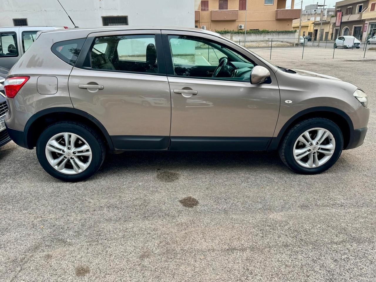 Nissan Qashqai 1.5 dCi DPF Tekna