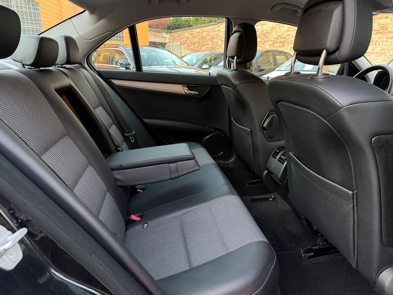 Mercedes-benz C 180 Kompressor 156CV Avantgarde
