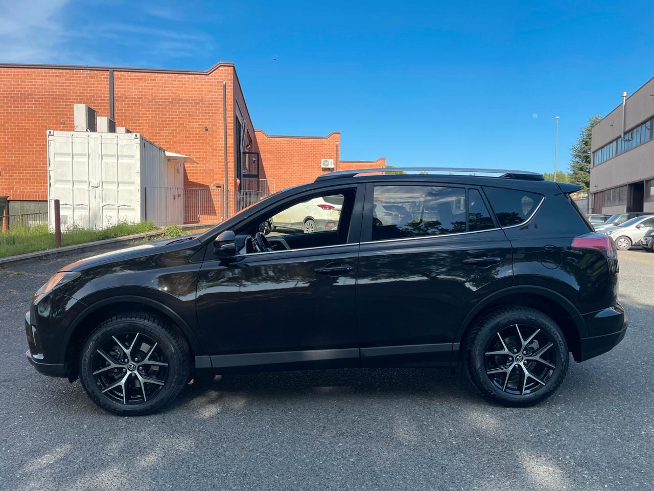 Toyota RAV 4 RAV4 2.0 D-4D 2WD Lounge