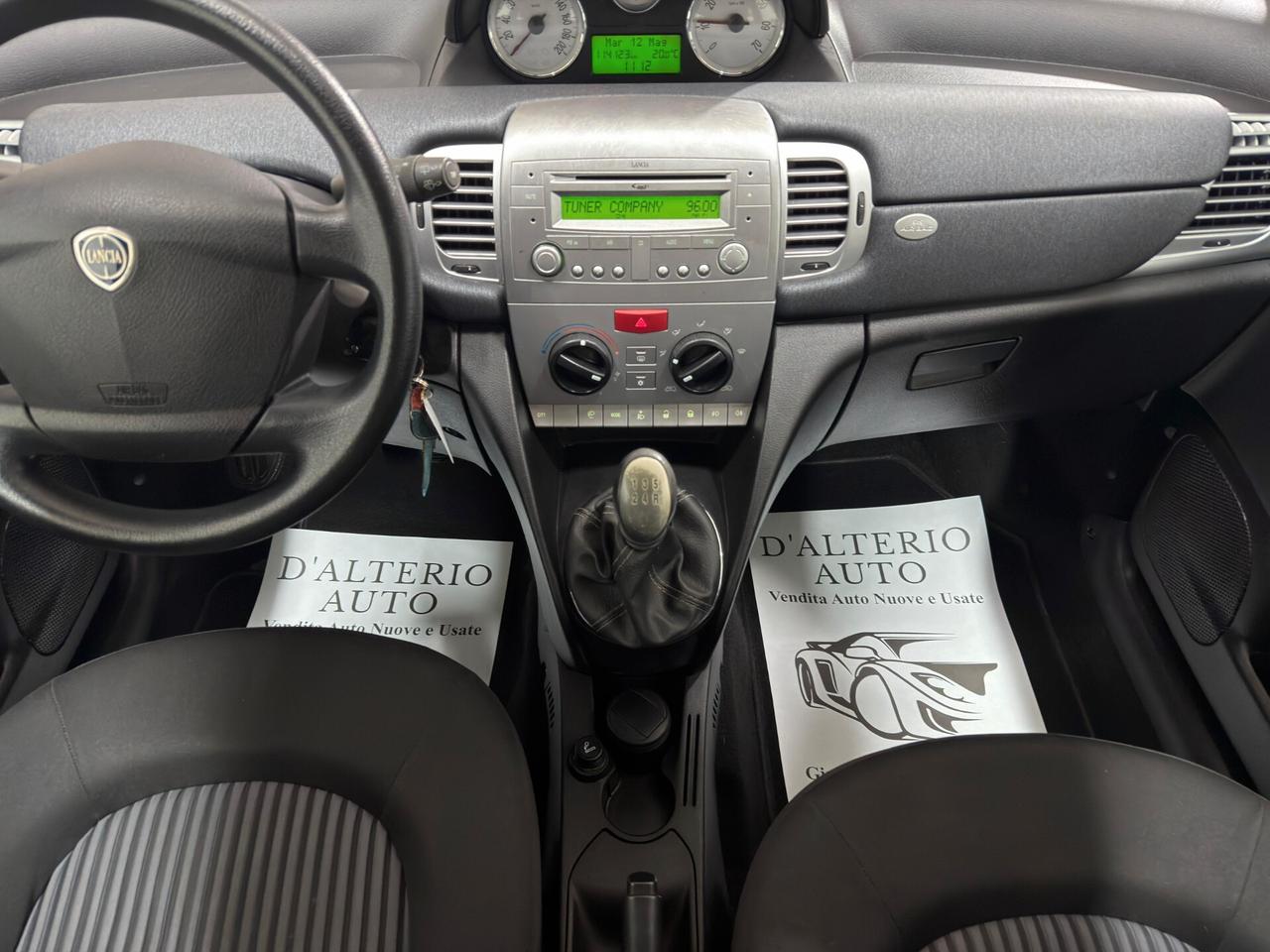 Lancia Ypsilon 1.2 Modamilano