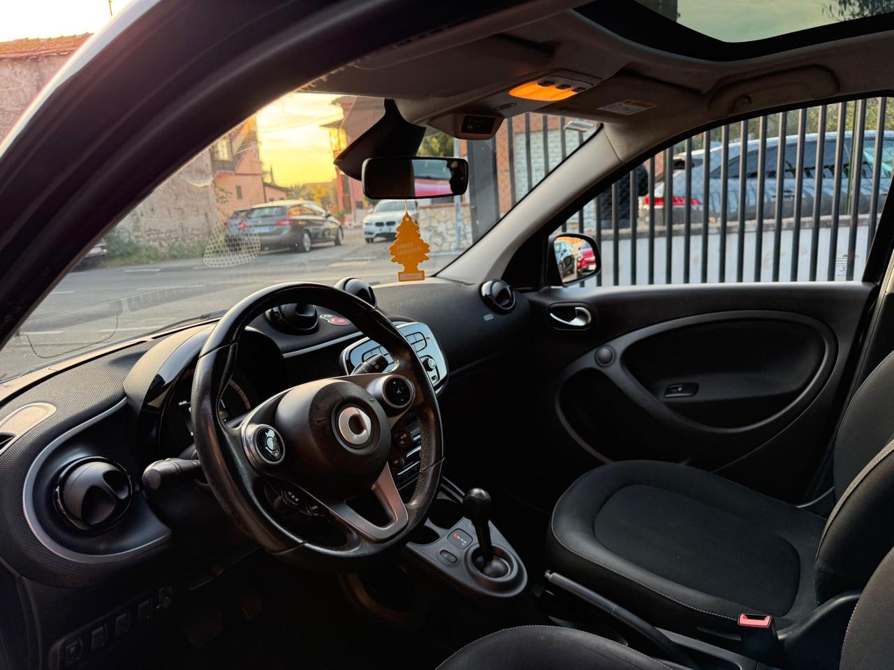 Smart ForFour 70 1.0 Passion - AUTOMATICA - TETTO - FINANZIABILE