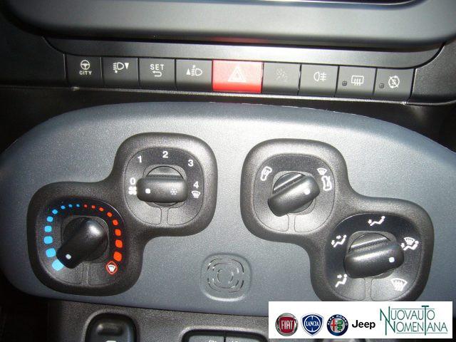 FIAT Panda 1.2 EasyPower GPL di Casa con Radio AUTO NUOVA