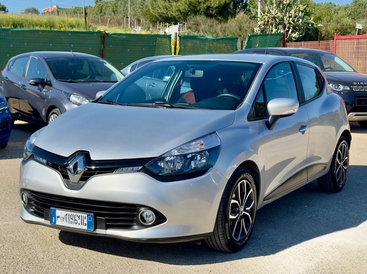 Renault Clio dCi 8V 75 CV Start&Stop 5 porte Energy Duel