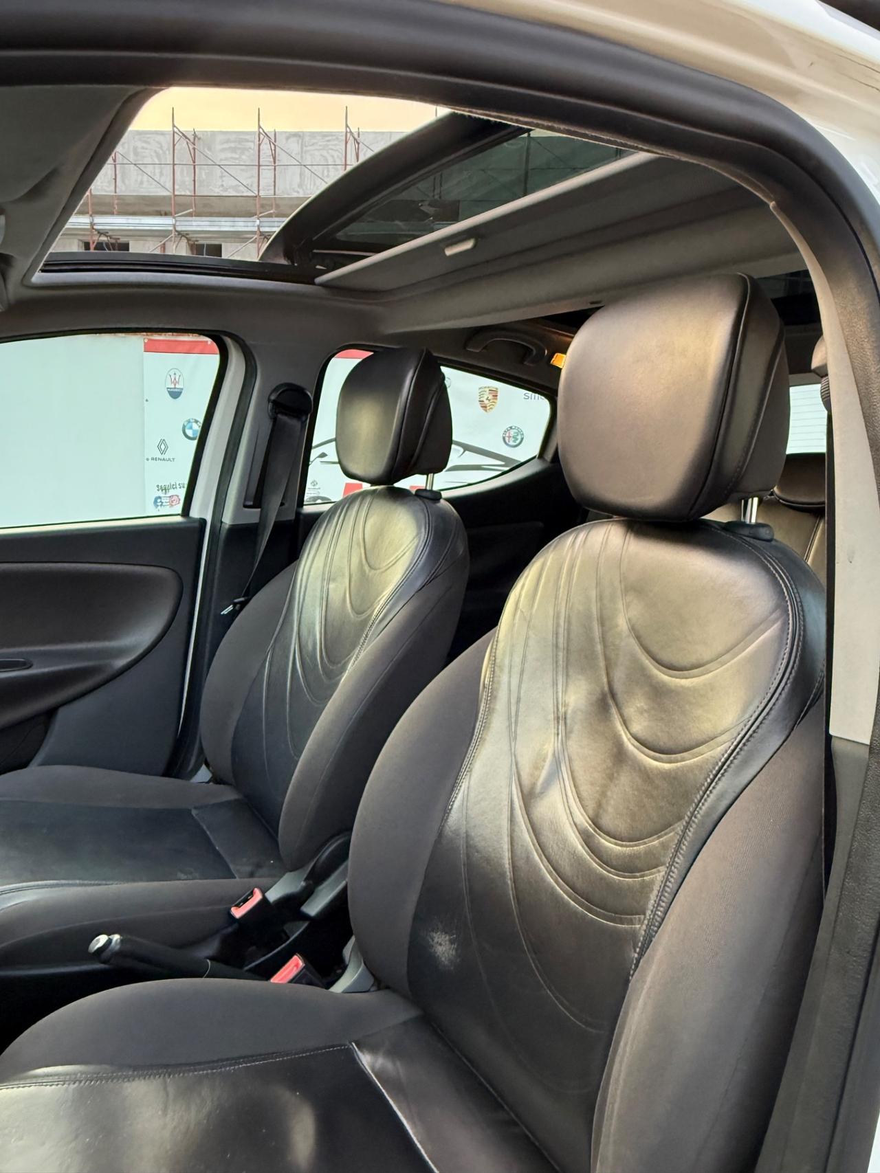 Lancia Ypsilon 1.3 MJT 16V 95 CV 5 porte S&S Platinum