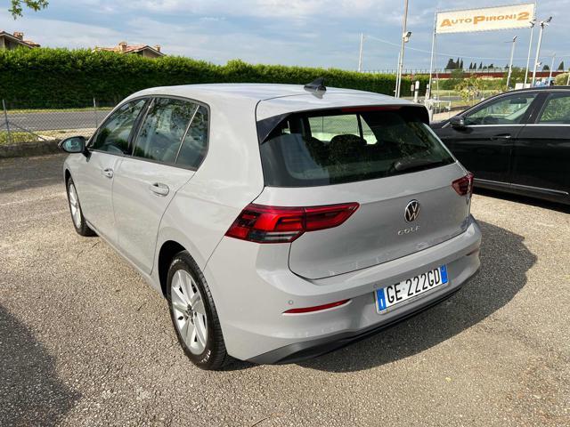 VOLKSWAGEN Golf 1.5 TGI DSG Life