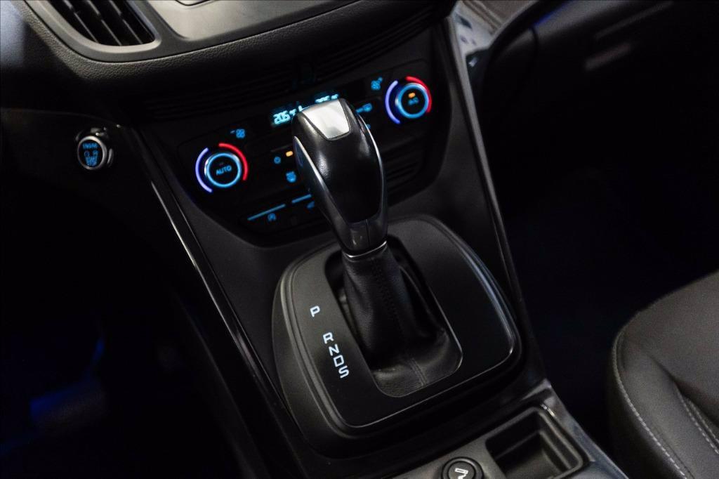 FORD Kuga 2.0 tdci Titanium s&s awd 150cv powershift del 2017