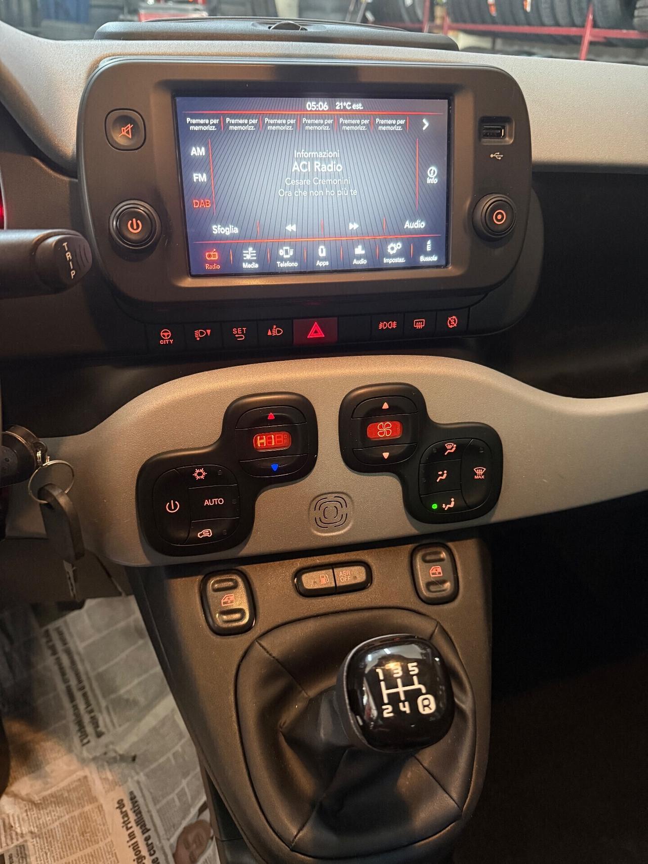 Fiat Panda 1.2 CROSS GPL DI SERiE