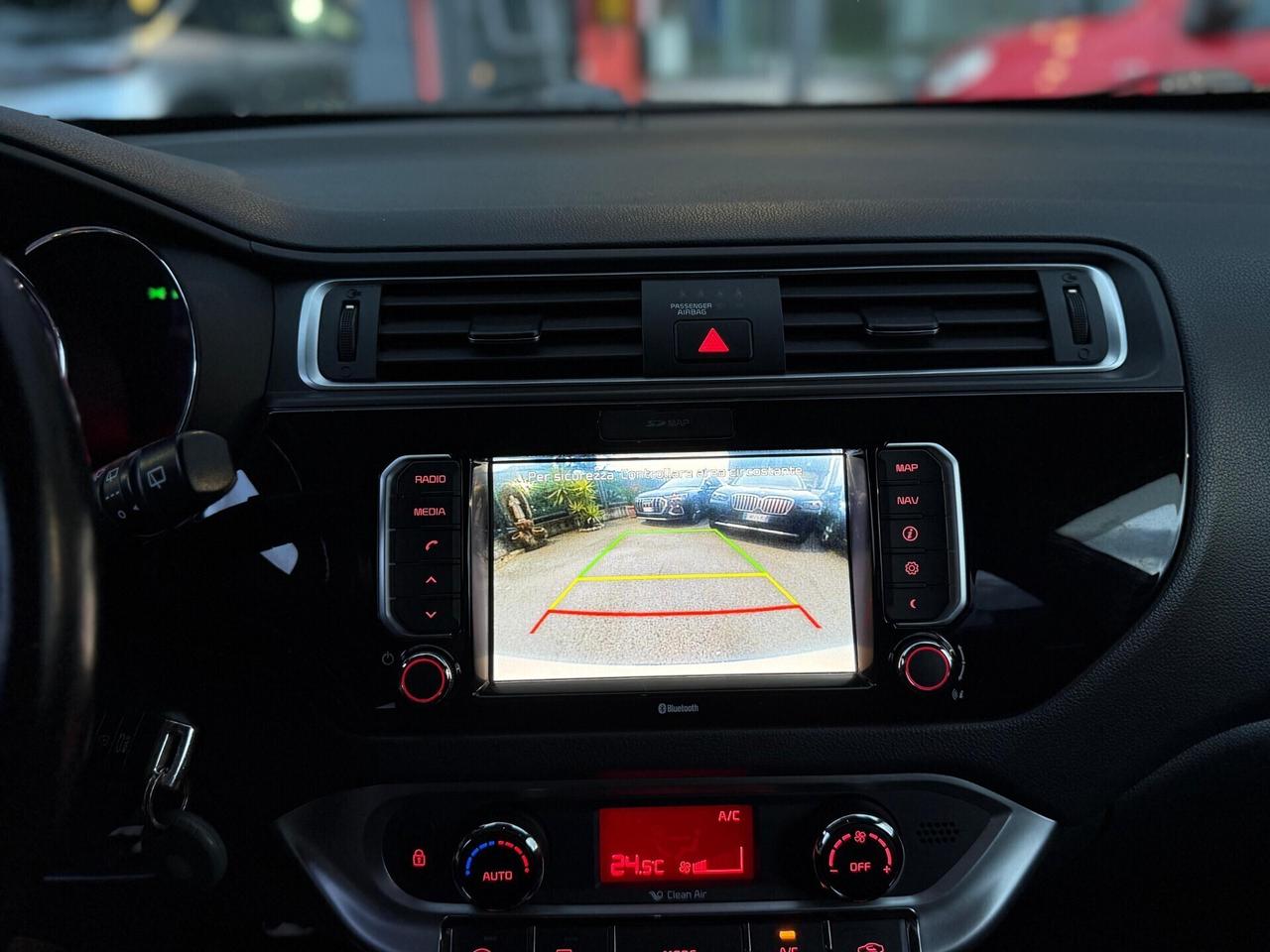 Kia Rio 1.1 CRDi 75 CV S&S High Tech