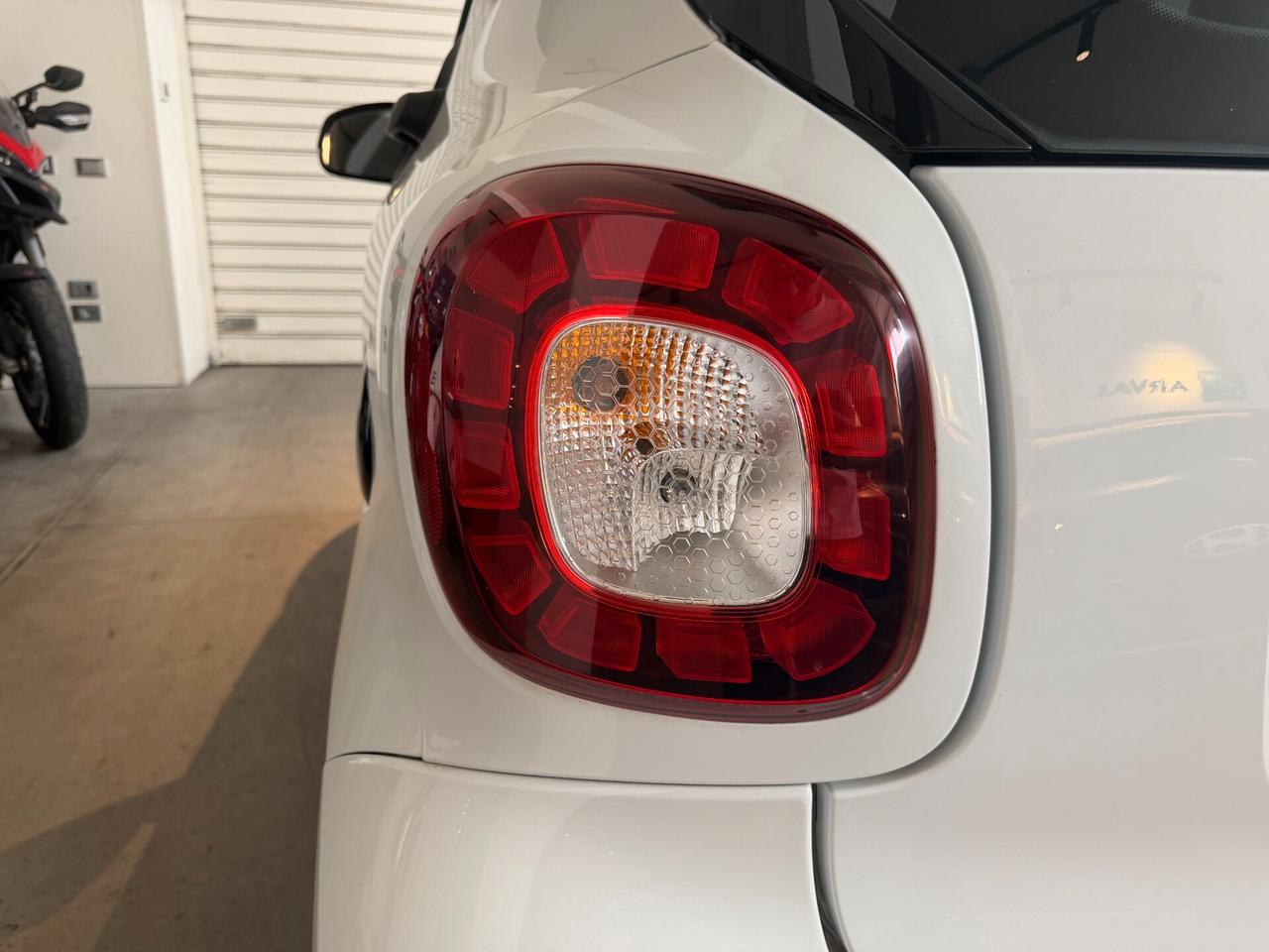 Smart ForTwo BRABUS 0.9 Turbo twinamic Xclusive