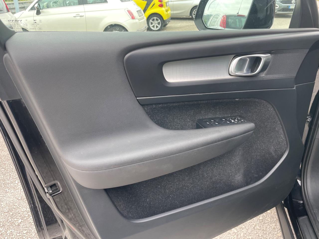 Volvo XC40 D4 AWD Geartronic Business Plus