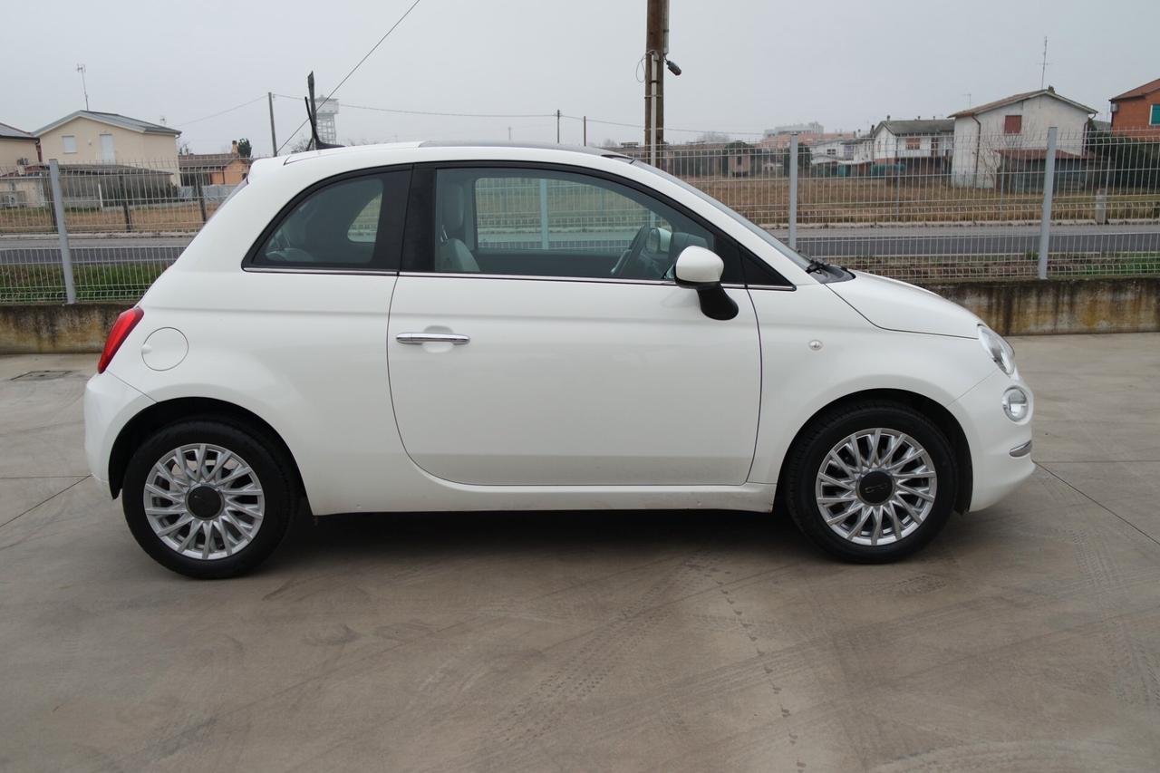 Fiat 500 1.0 HYBRYD DOLCEVITA