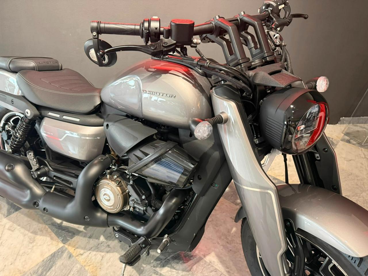 Qj Motor SRV 400 VS