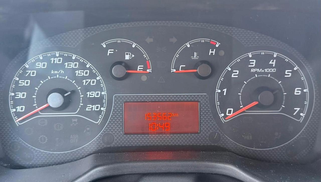 Fiat Fiorino 1.3 MJT 95CV Cargo Adventure