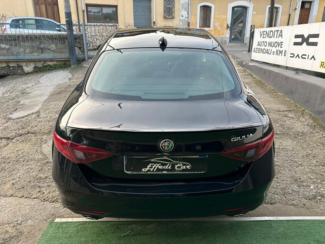 Alfa Romeo Giulia 2.2 Turbodiesel 180 CV Business Sport