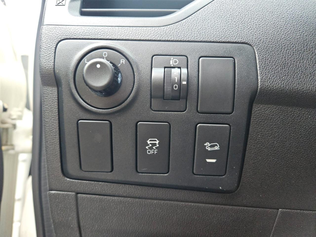 Mahindra KUV100 1.2 VVT K6+