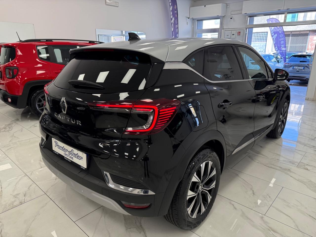 Renault Captur Full Hybrid E-Tech 145 CV Techno