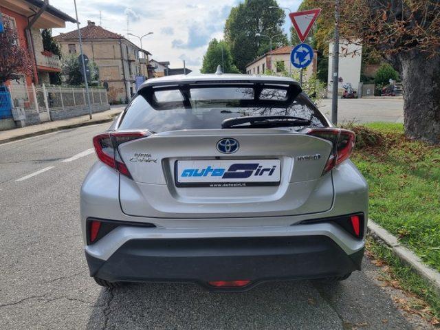 TOYOTA C-HR 1.8 Hybrid E-CVT Lounge