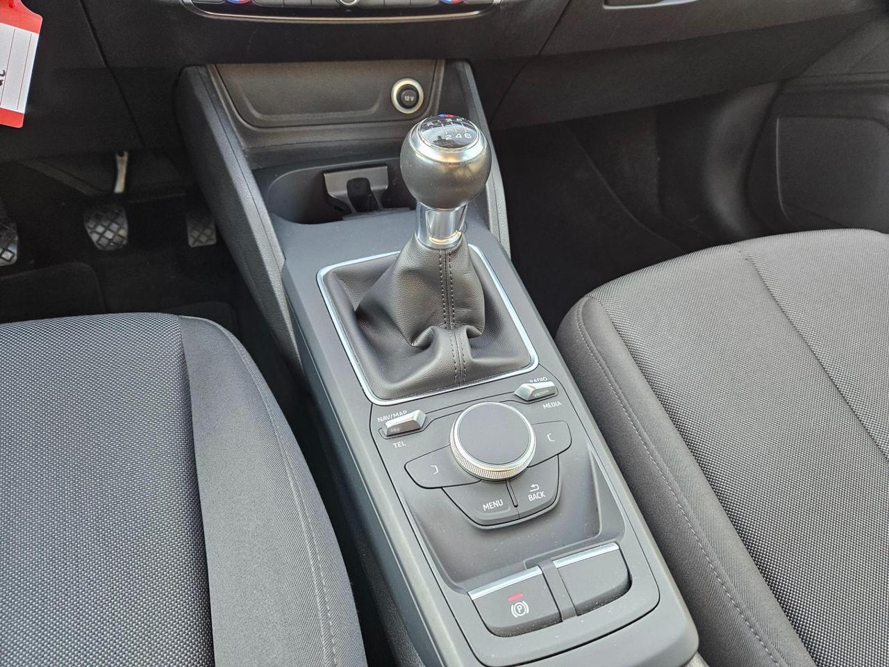 Audi Q2 1.6 tdi Business EURO 6