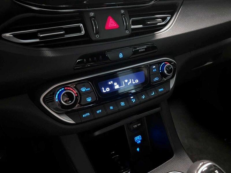 HYUNDAI i30 3ª serie i30 1.0 T-GDI iMT 48V 5 p...