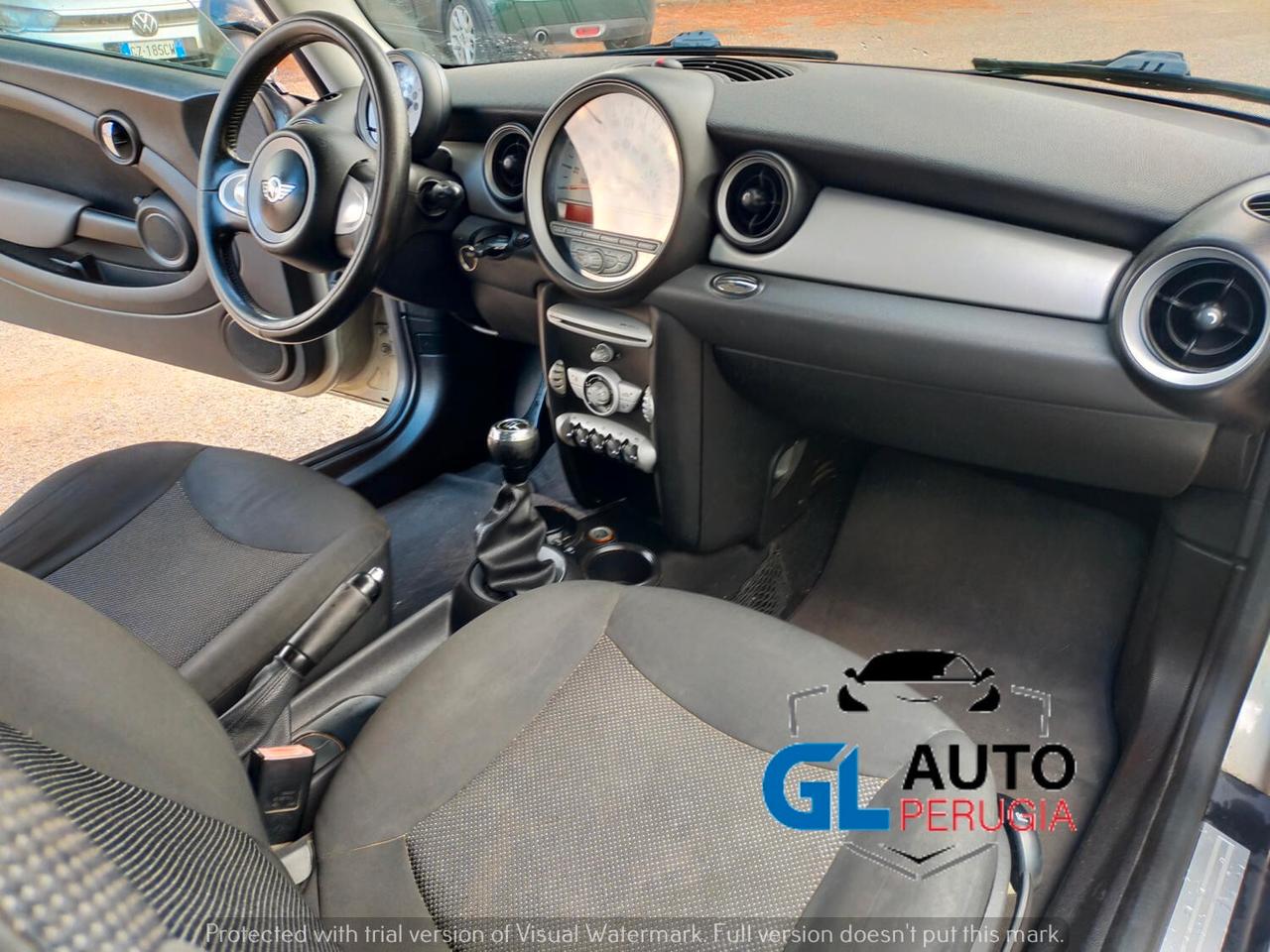 MINI ONE 1.4 16v 70 kw adatta per neopatentati