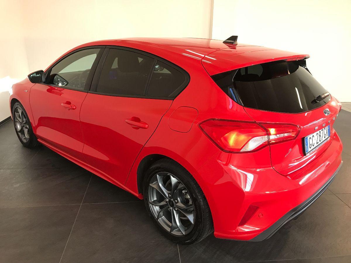 FORD Focus 1.0 Hybrid 125CV 5p.ST LINE
