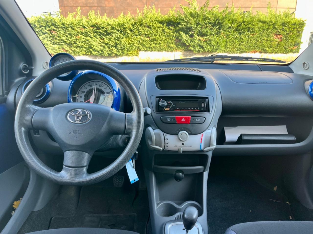 Toyota Aygo 1.0benz 2007 108.000km cambio robotizzato
