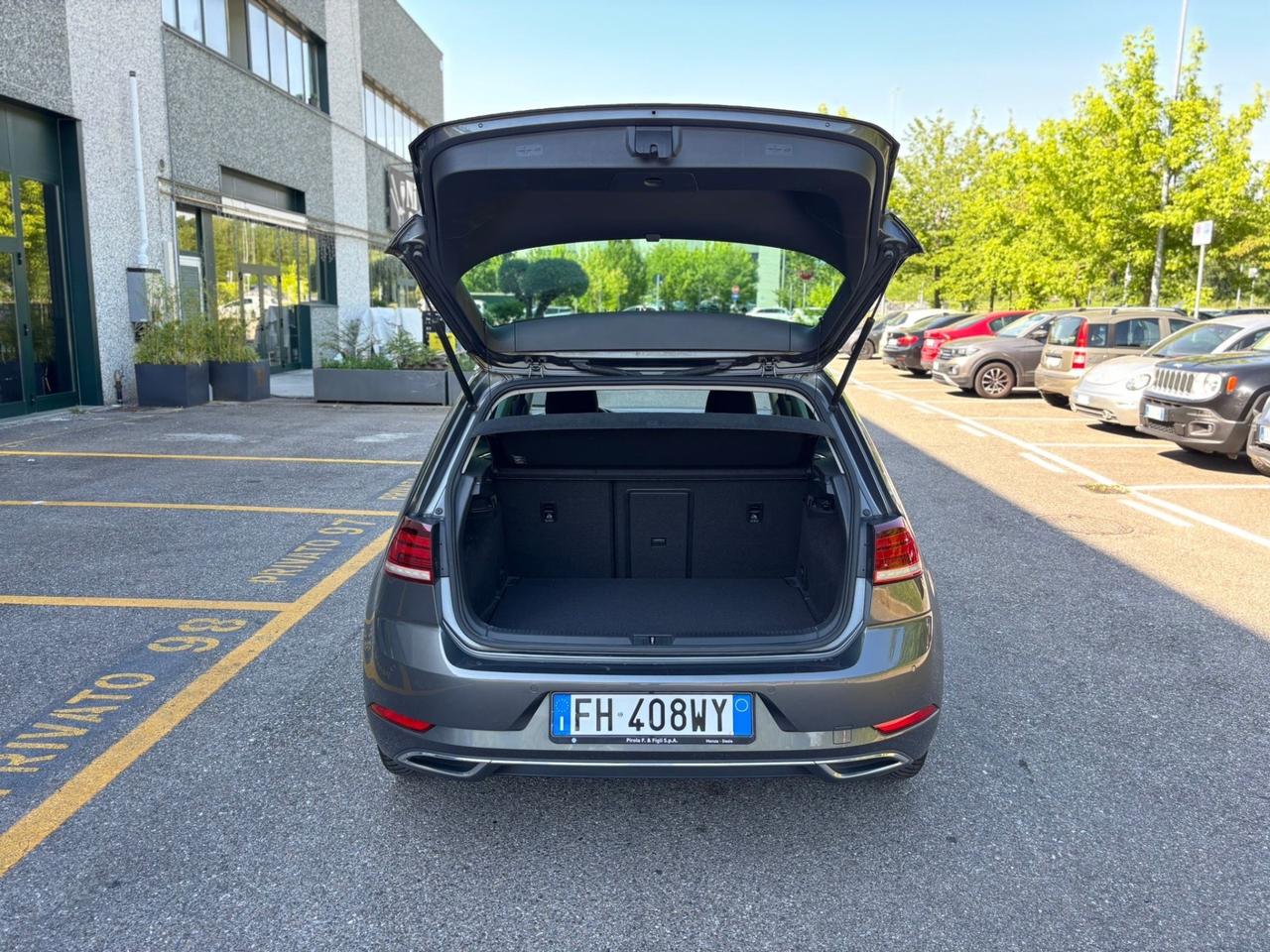 Volkswagen Golf 1.6 TDI 115 CV 5p. Virtual*Neopatentati*Solo 80000km*