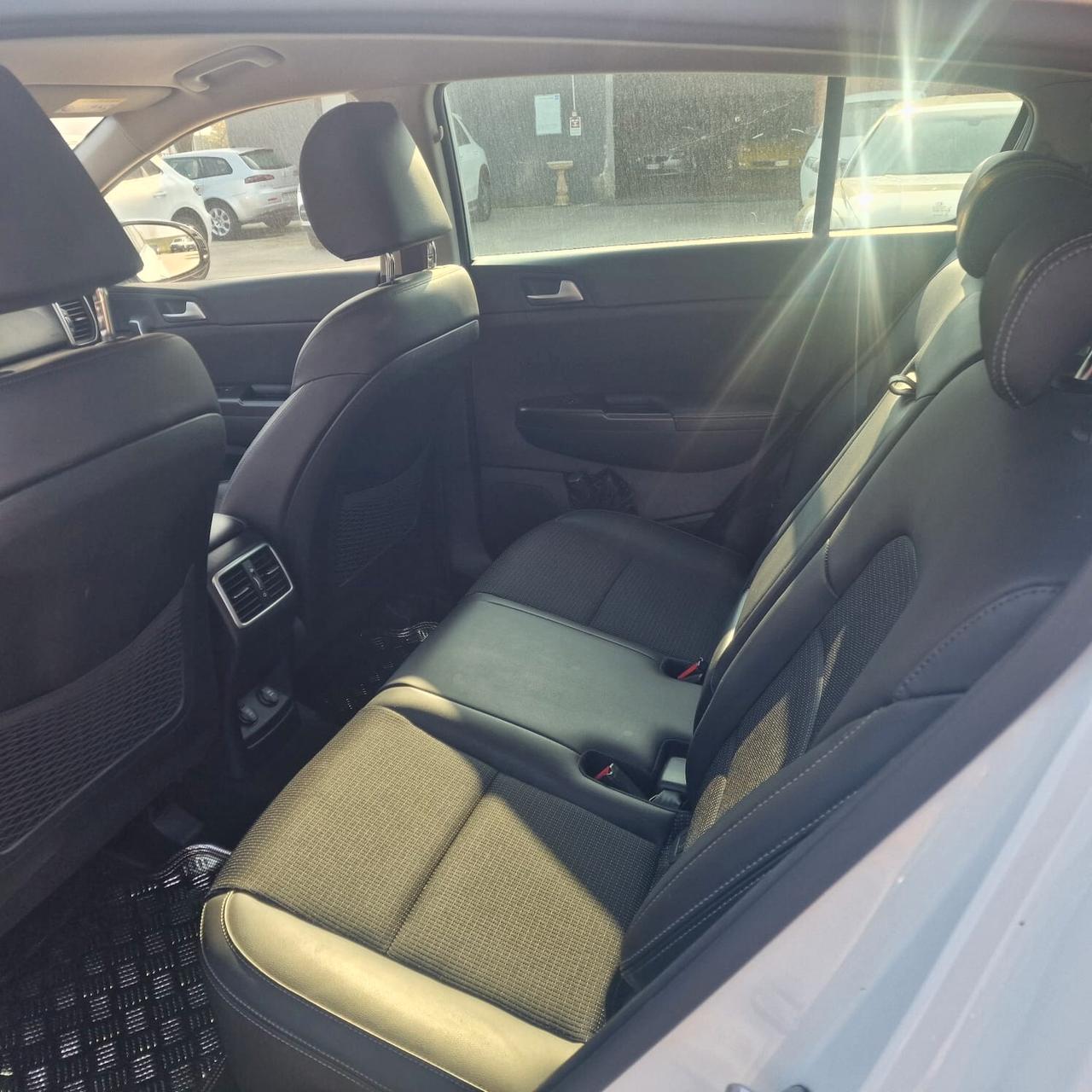 Kia Sportage 1.6 GT-LINE 4WD cambio automatico