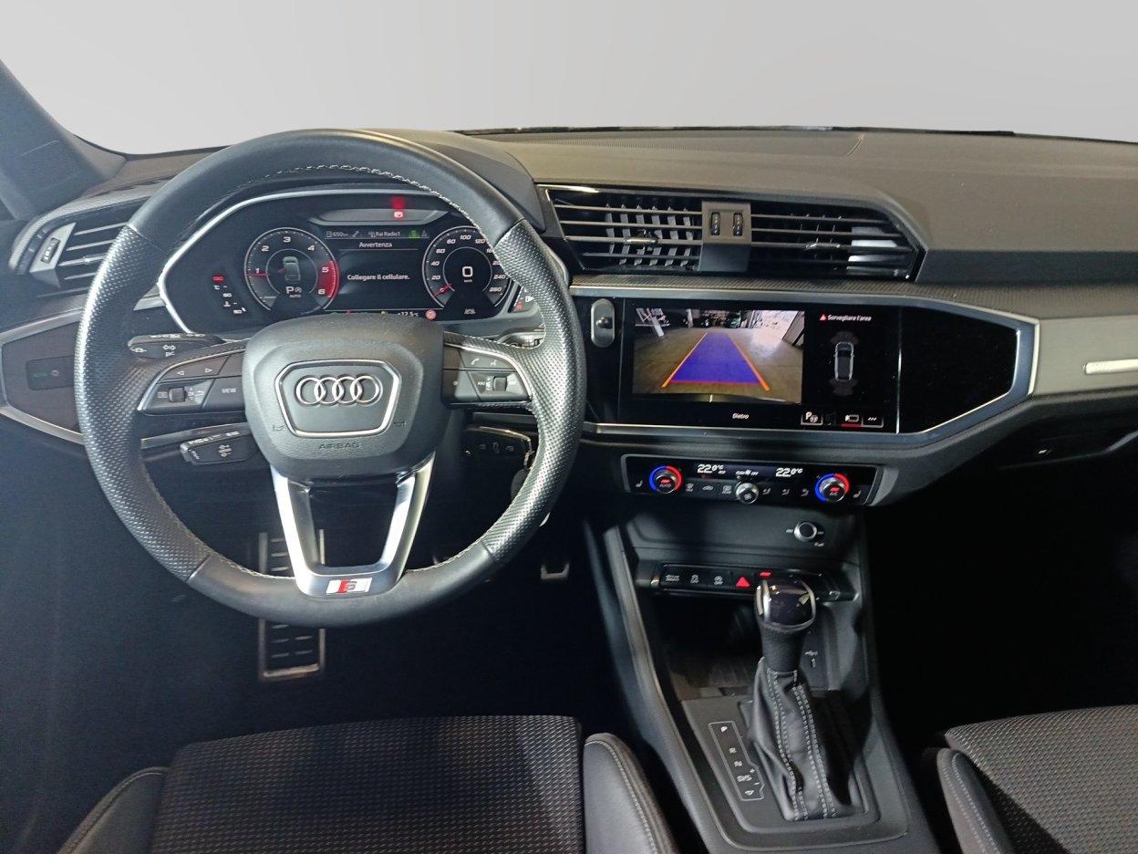 AUDI Q3 2ª serie - Q3 SPB 35 TDI S tronic S line edition