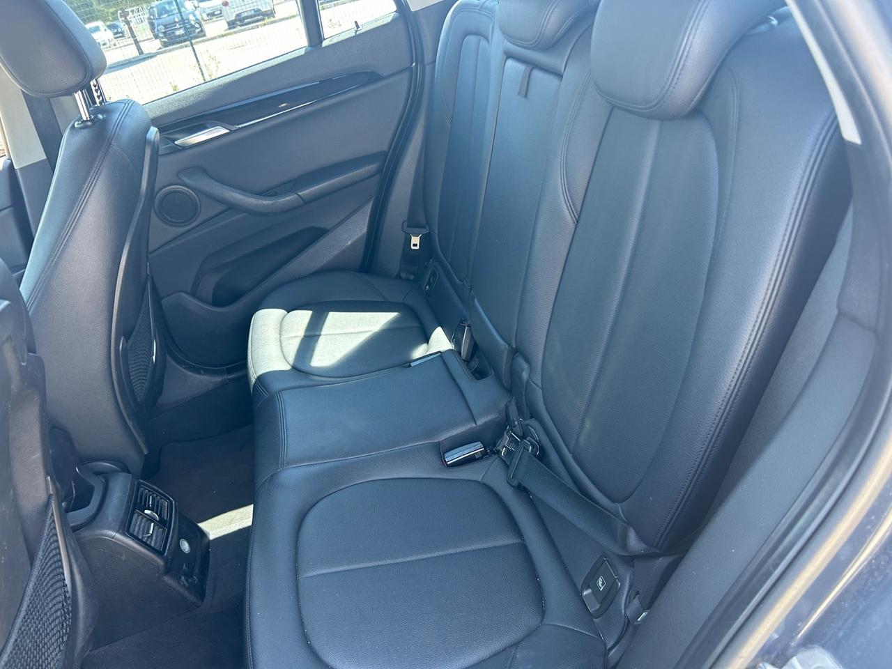 Bmw X1 sDrive18d Business Automatico