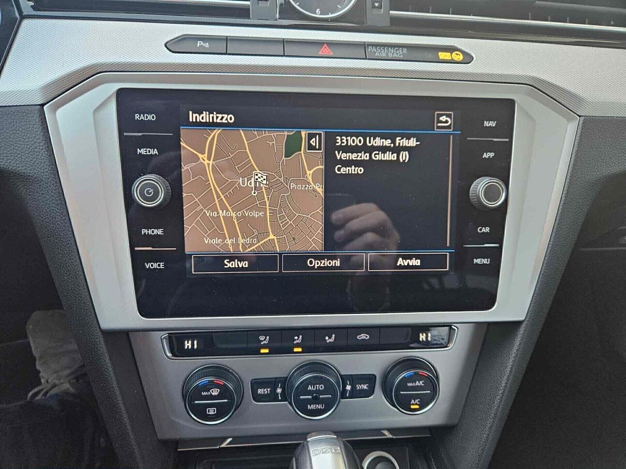 Volkswagen Passat 2.0 TDI DSG Business BlueMotion Technology