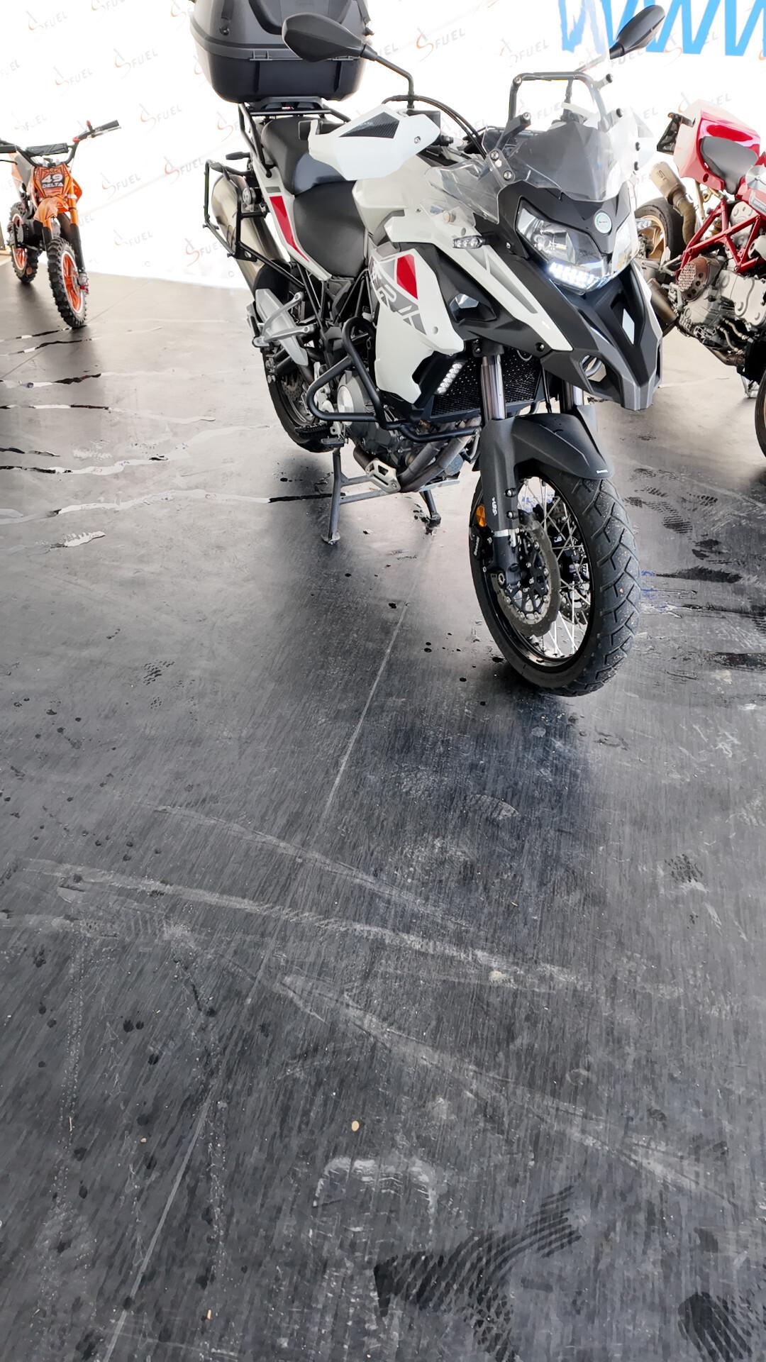 Benelli TRK 502 ABS