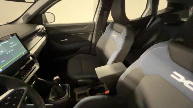DACIA Duster 3ª serie Duster ECO-G 100 CV Expr...