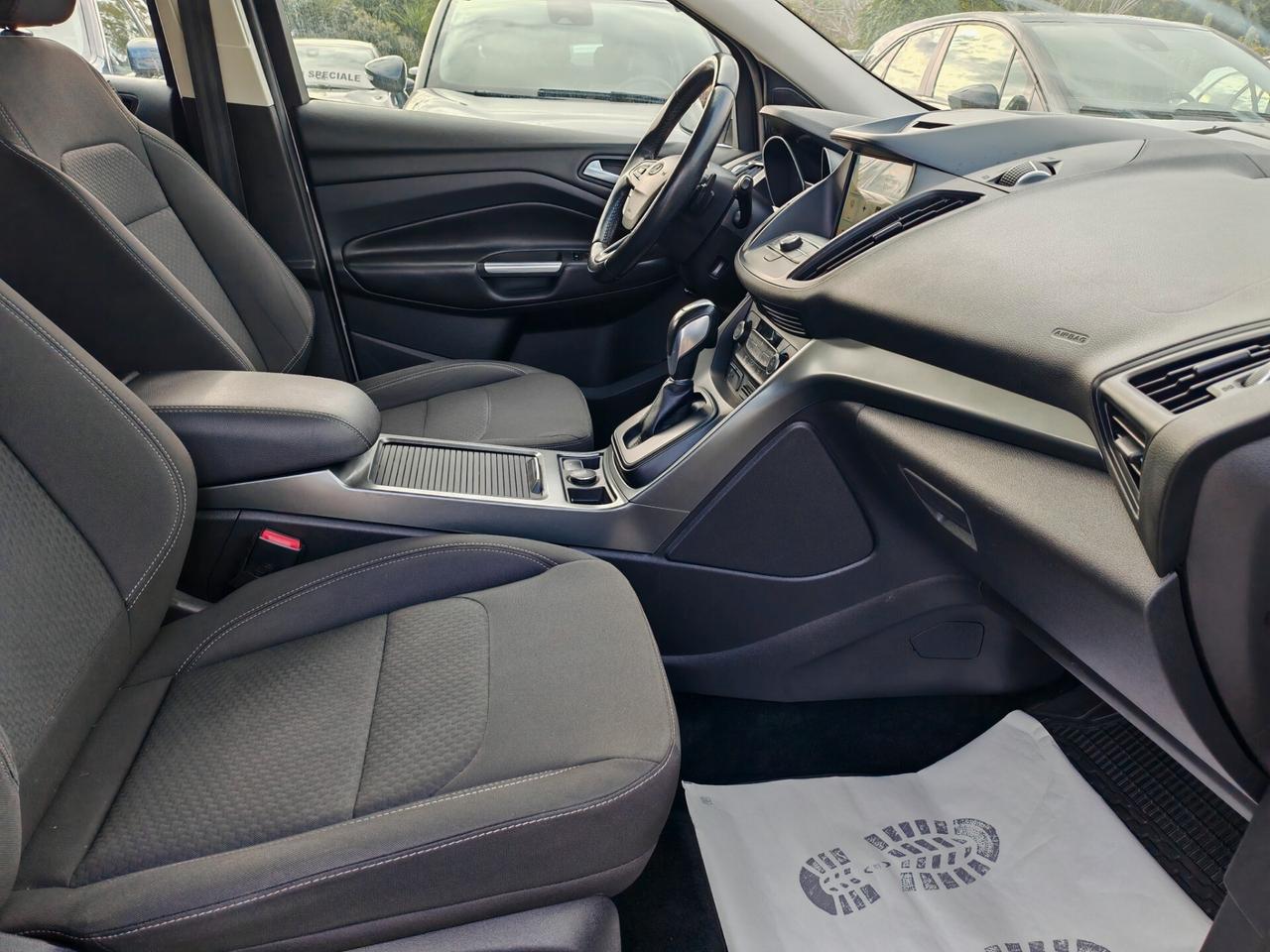 Ford Kuga 1.5 TDCI 120 CV 2WD Titanium 2018