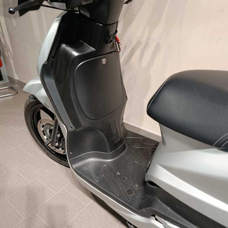 Peugeot Tweet 150 - 2021