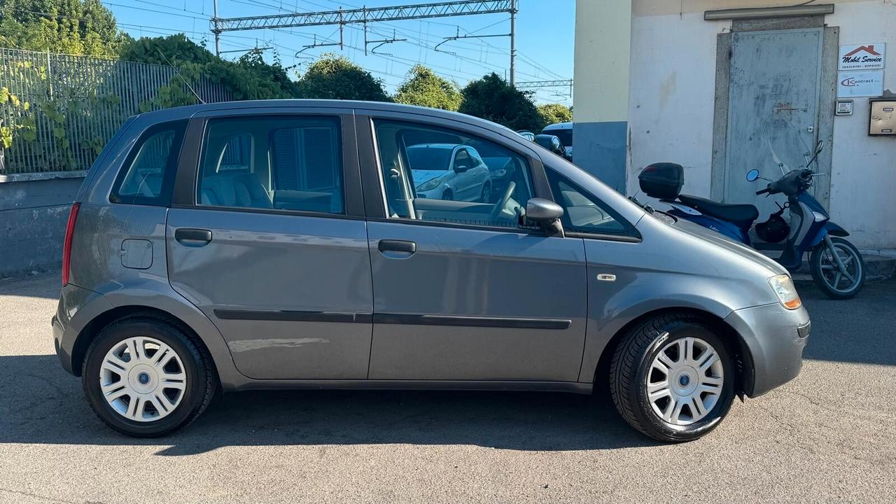 Fiat Idea 1.4 16V Dynamic