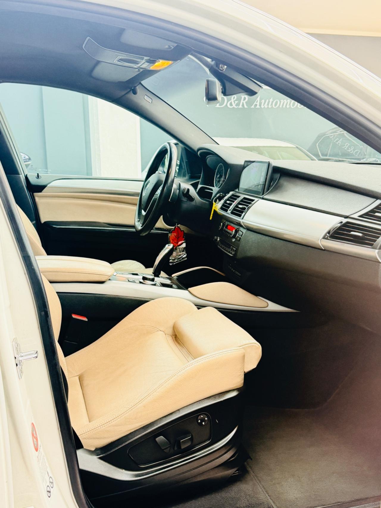 Bmw X6 xDrive30d Attiva