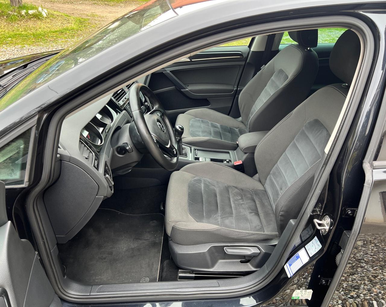 Volkswagen Golf 1.6 TDI 5p. Highline BlueMotion Technology