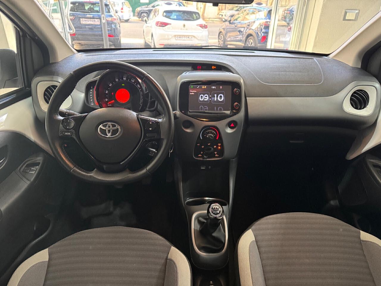 Toyota Aygo Connect 1.0 72CV 5p x-business