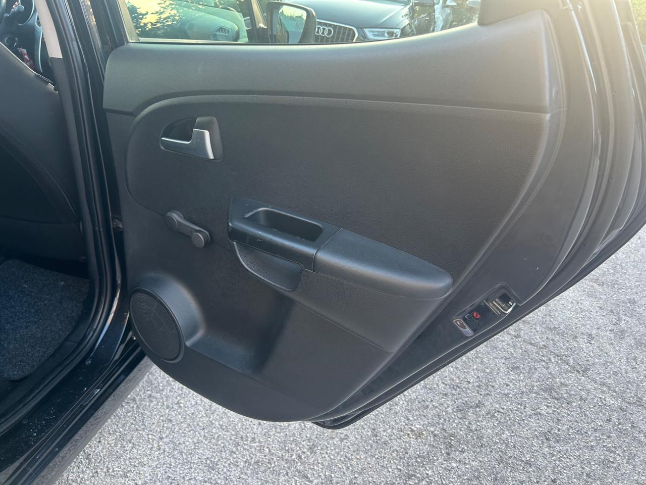 Kia Venga 1.4 CRDi 90CV Cool