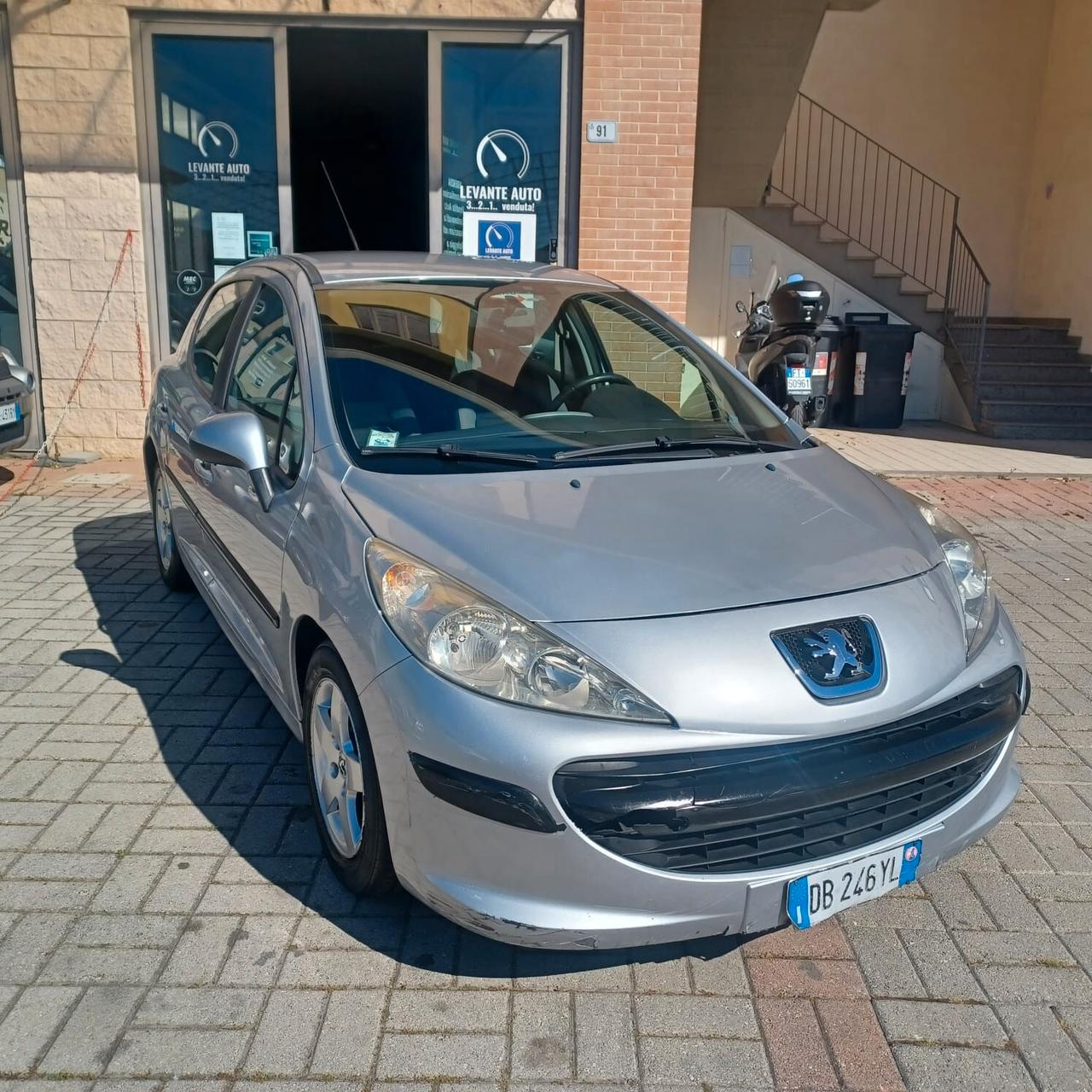 178848 PEUGEOT 207 1.4 TDI NEOPATENTATI