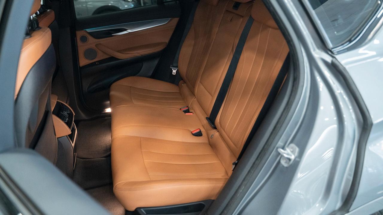 Bmw X6 XDRIVE 30D MSPORT PRO 258CV AUTO 21" PACK LUCI HARMAN KARDON CARBON XENO NAVI PELLE FULL OPTI