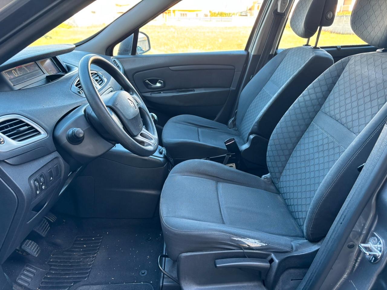 SCENIC XMOD 2010 1.5 D. ( LEGGI ANNUNCIO )