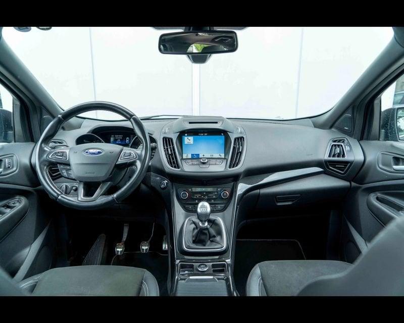 Ford Kuga 2ª serie 1.5 TDCI 120 CV S&S 2WD ST-Line