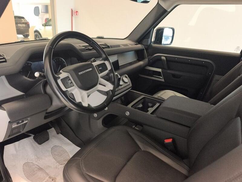 Land Rover Defender VII 2020 90 90 3.0d i6 mhev HSE awd 200cv auto