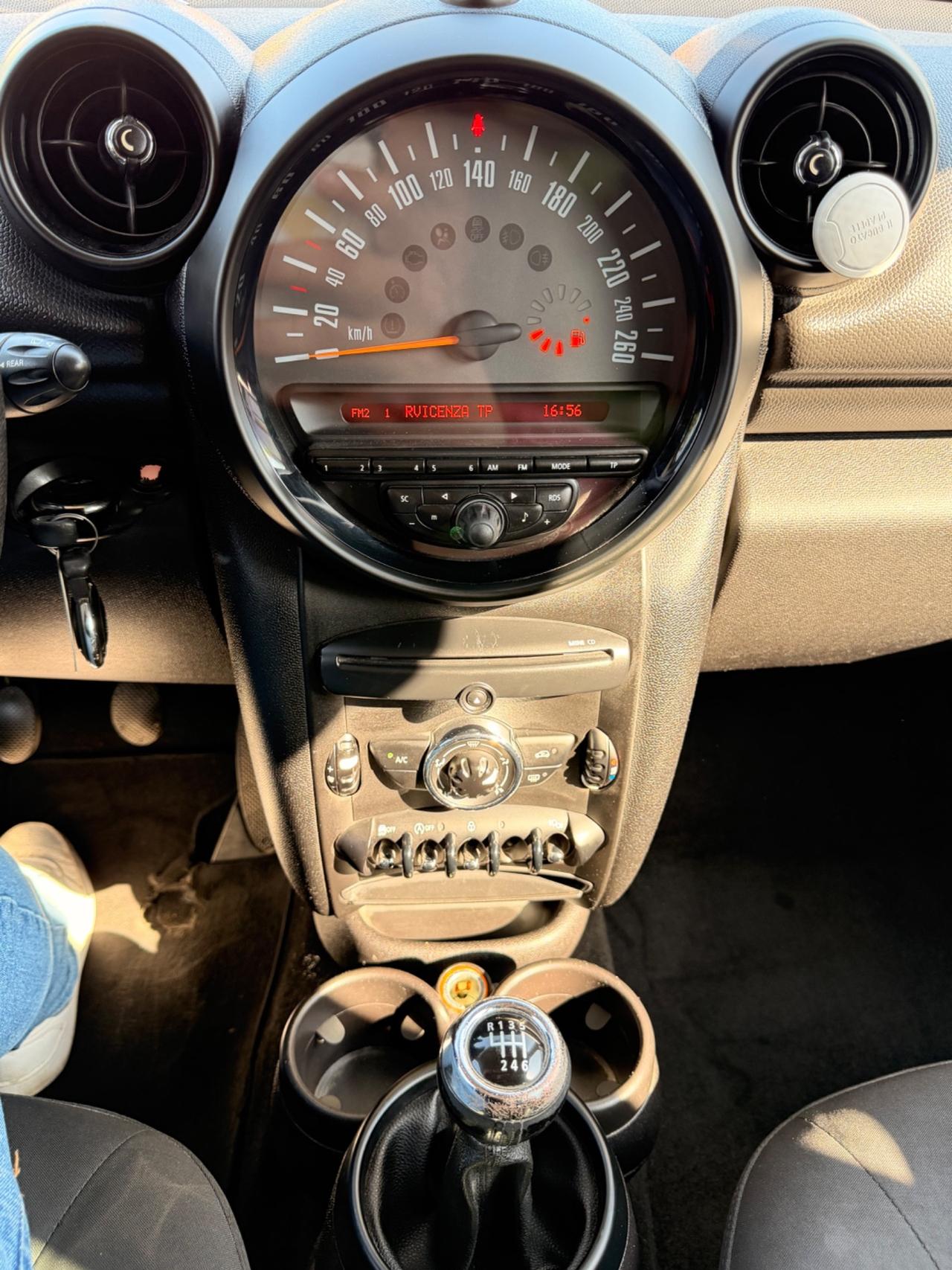 MINI COUNTYMAN 1.6D euro6 NEOPATENTATI GARANZIA