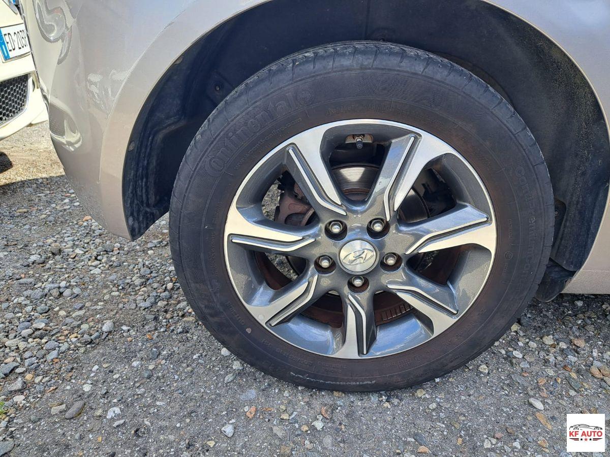 HYUNDAI - iX20 - 1.6 MPI APP MODE