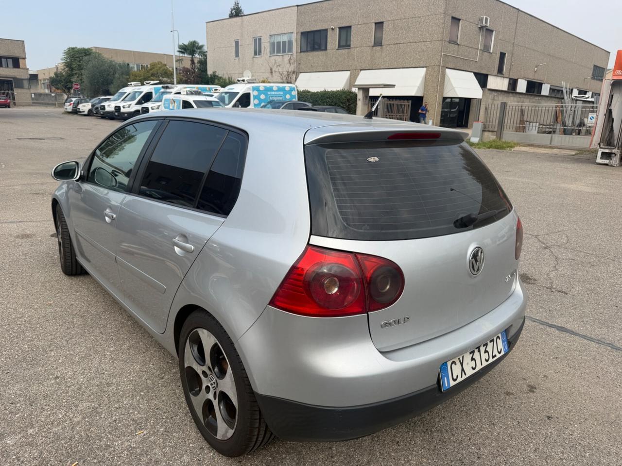 VW GOLF V 2.0TDI CERCHI 17 GTI