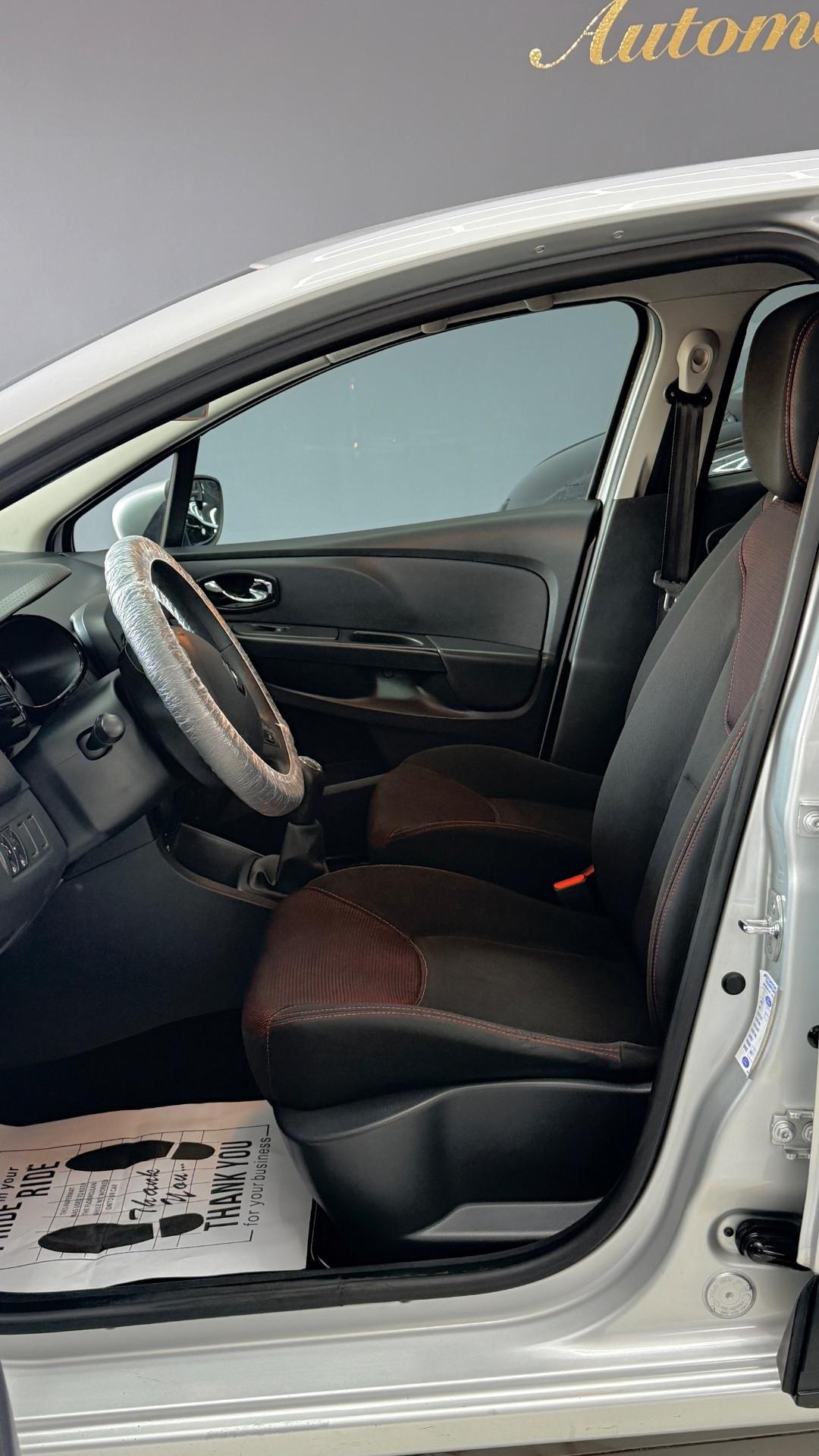 Renault Clio 1.5 dCi 8V 75CV 5 porte Live